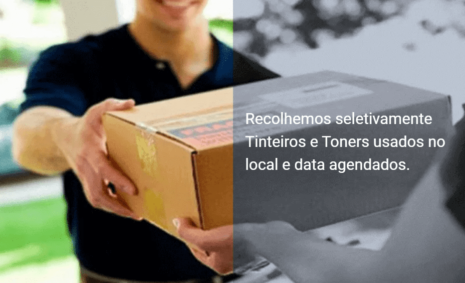 Entrega de uma caixa de consumíveis para recolha